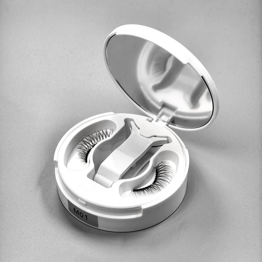 Yiernuo Natural Looking Soft Lightweight Magnets Lash with Clip Eyelashes New Magnetic Eyelashse Soft Magnetic Lash