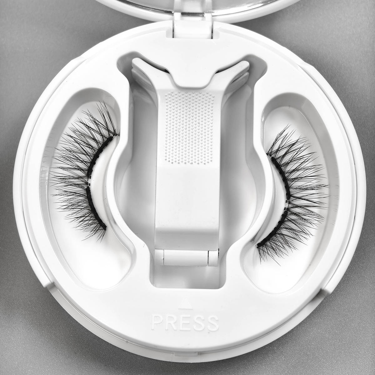 Yiernuo Natural Looking Soft Lightweight Magnets Lash with Clip Eyelashes New Magnetic Eyelashse Soft Magnetic Lash