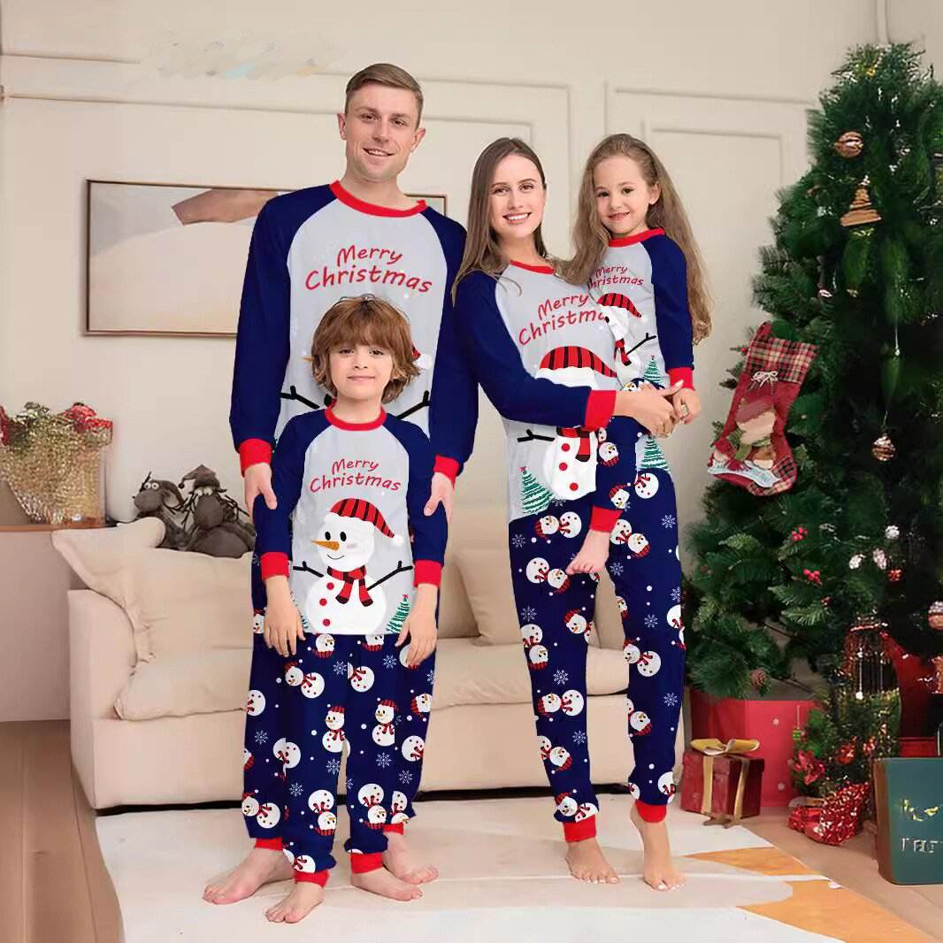 2024 New Christmas Family Pajamas Clothing Sets Fashion Home Wear Pajamas Printed Long Sleeved Family Parent Child Suit