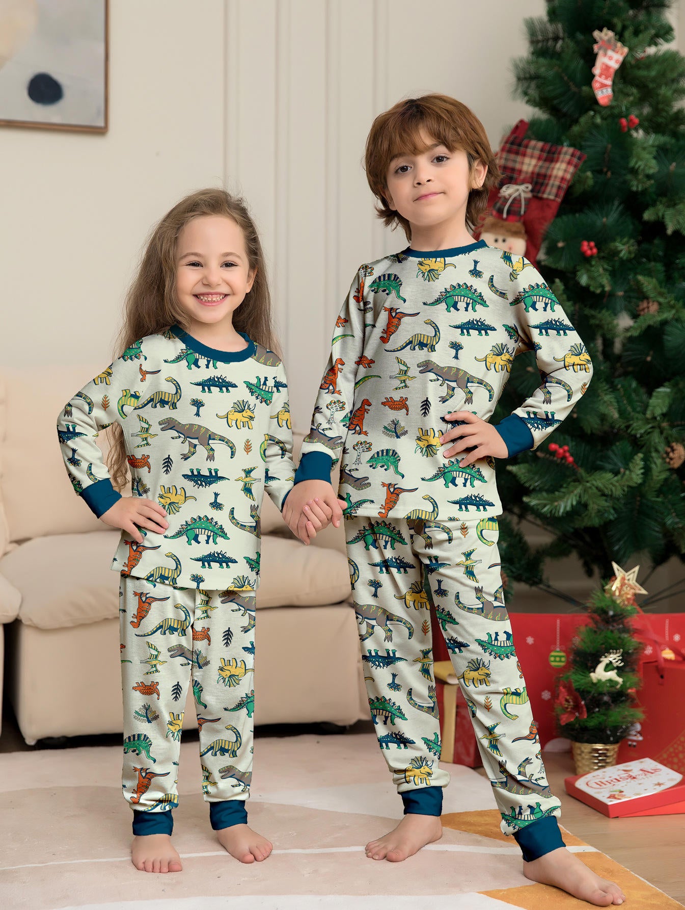 Hot Sell New European and American Animal Dinosaur Set Autumn Christmas Parent Child Clothing Printed Home Clothing Pajama Set